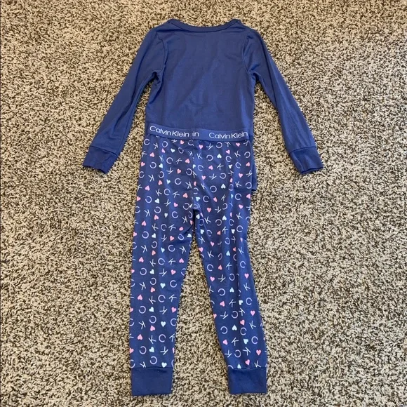 Calvin Klein Navy pj T4 girl - Picture 4 of 4